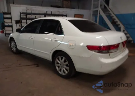 2004 Honda Accord 2.4 Lx из США, поврежденный, VIN 1HGCM56404A115630